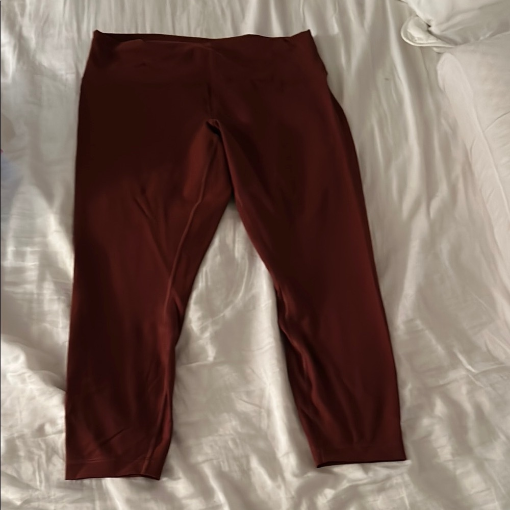 Lululemon Wunder Train Crop